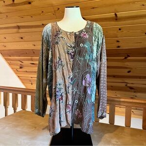 Tienda Ho Boho Floral Patchwork Embroidered Long Sleeve Tunic Top Size L/XL